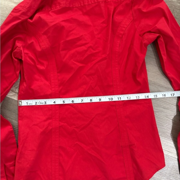 Express Essential Red Shirt - Picture 7 of 9